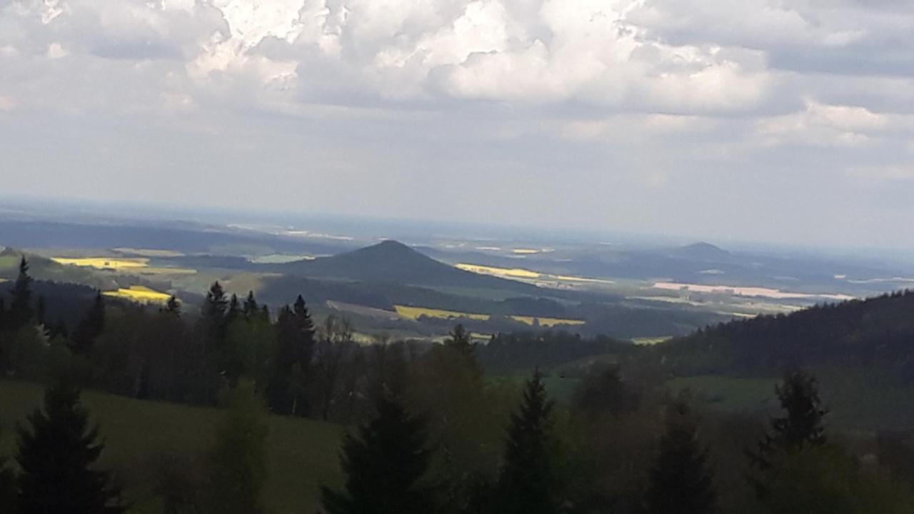 Villa Agroturystyka Lysa Gora Jelenia Góra Exterior foto